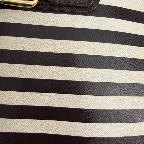 Black and White Striped Handbag Henri Bendel - Picture 9 of 14